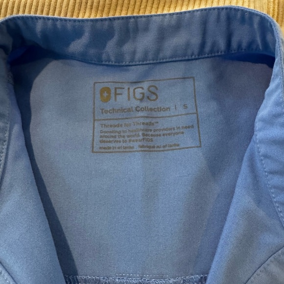 Figs Rafaela Scrub Top - Picture 5 of 8